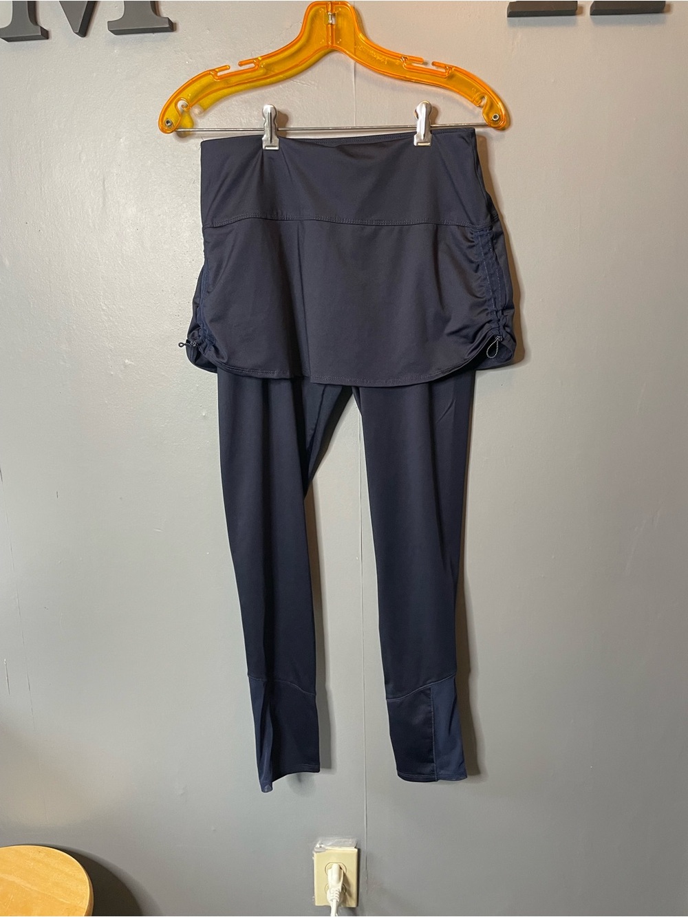 Lucky in Love Navy Blue 2 in 1 skirt capri with mesh detail size medium women's